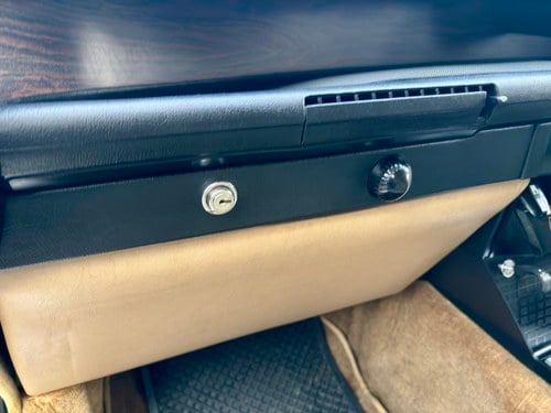 1973 Rover P6 2000 Manual à venda (imagem 43 de 159)