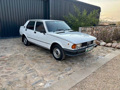 1980 Alfa Romeo Giulietta 1800 Lusso For Sale (picture 2 of 161)
