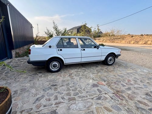 1980 Alfa Romeo Giulietta 1800 Lusso For Sale (picture 6 of 161)