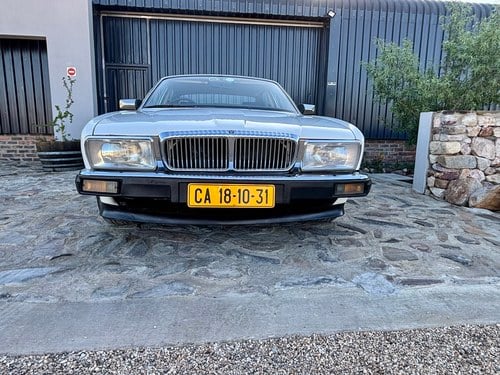 1990 Daimler XJ40 4.0 Auto For Sale (picture 30 of 166)