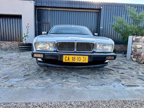 1990 Daimler XJ40 4.0 Auto For Sale (picture 31 of 166)