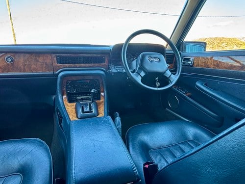 1990 Daimler XJ40 4.0 Auto For Sale (picture 54 of 166)