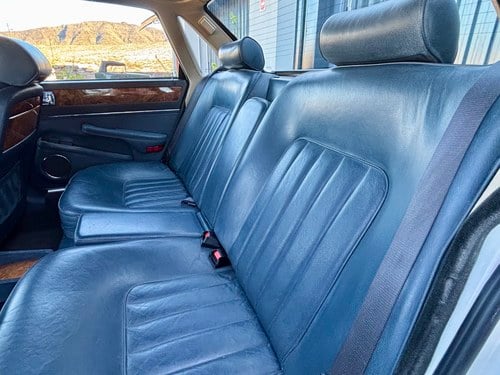 1990 Daimler XJ40 4.0 Auto For Sale (picture 65 of 166)