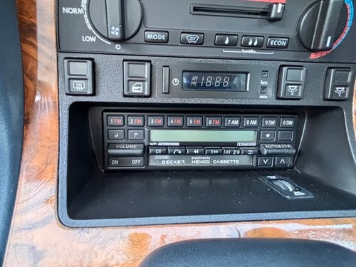 1990 Daimler XJ40 4.0 Auto For Sale (picture 72 of 166)