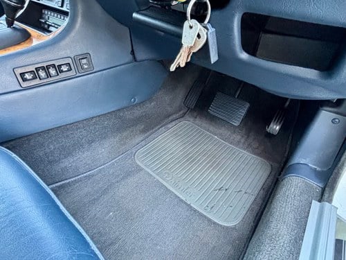 1990 Daimler XJ40 4.0 Auto For Sale (picture 88 of 166)