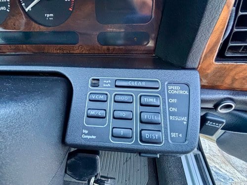 1990 Daimler XJ40 4.0 Auto For Sale (picture 90 of 166)