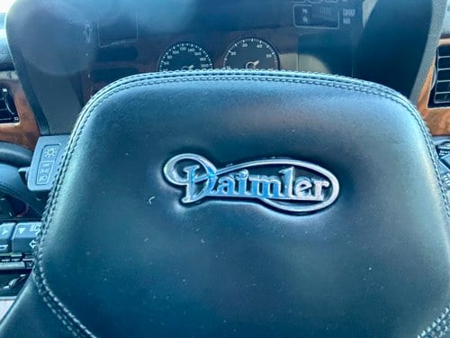 1990 Daimler XJ40 4.0 Auto For Sale (picture 92 of 166)