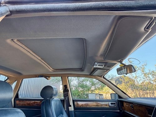 1990 Daimler XJ40 4.0 Auto For Sale (picture 96 of 166)