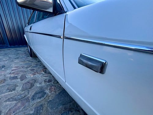 1990 Daimler XJ40 4.0 Auto For Sale (picture 104 of 166)