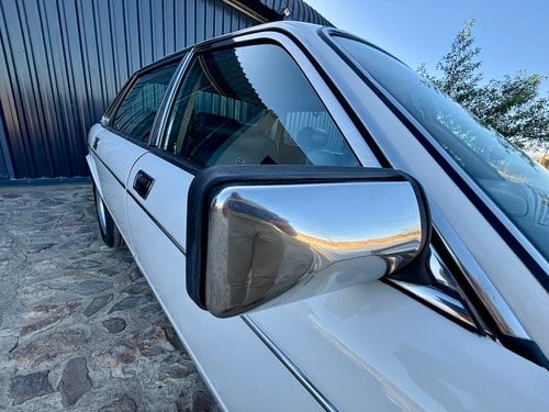 1990 Daimler XJ40 4.0 Auto For Sale (picture 105 of 166)