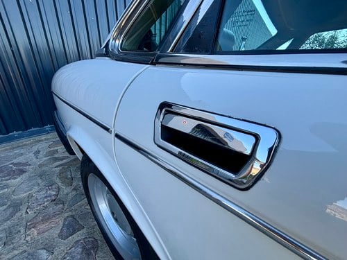 1990 Daimler XJ40 4.0 Auto For Sale (picture 107 of 166)