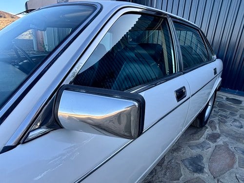 1990 Daimler XJ40 4.0 Auto For Sale (picture 129 of 166)