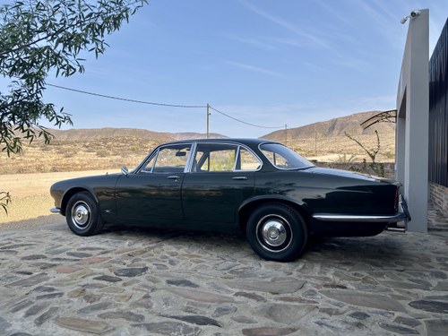 1971 Jaguar XJ6 MK1 4.2 MOD For Sale (picture 16 of 146)