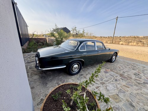 1971 Jaguar XJ6 MK1 4.2 MOD For Sale (picture 25 of 146)