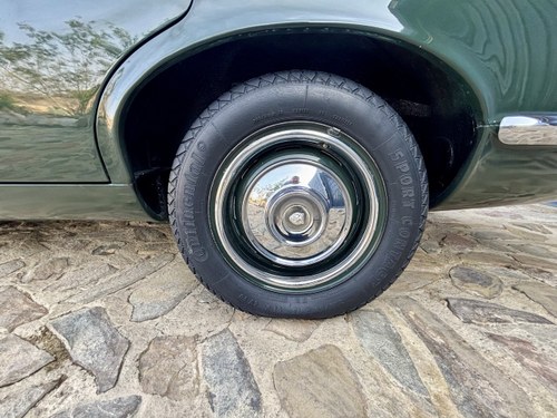 1971 Jaguar XJ6 MK1 4.2 MOD For Sale (picture 30 of 146)