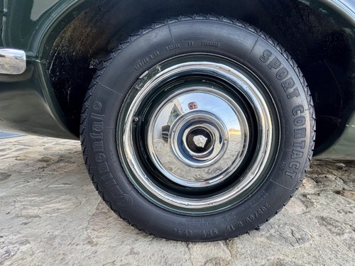 1971 Jaguar XJ6 MK1 4.2 MOD For Sale (picture 31 of 146)