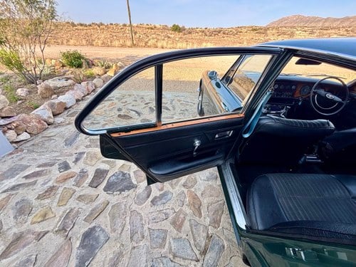 1971 Jaguar XJ6 MK1 4.2 MOD For Sale (picture 34 of 146)