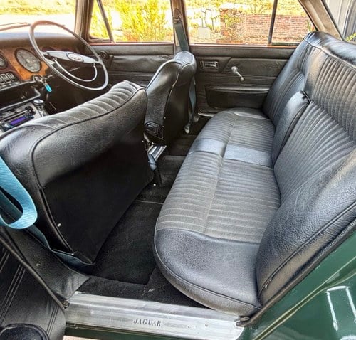 1971 Jaguar XJ6 MK1 4.2 MOD For Sale (picture 36 of 146)