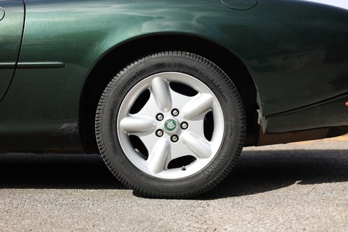 1998 Jaguar XK8 Coupé X100 till salu (bild 14 av 240)
