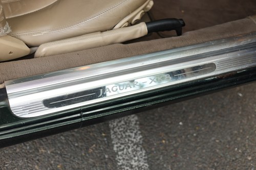 1998 Jaguar XK8 Coupé X100 till salu (bild 24 av 240)