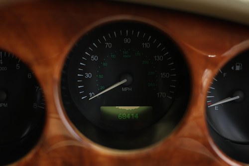 1998 Jaguar XK8 Coupé X100 till salu (bild 46 av 240)