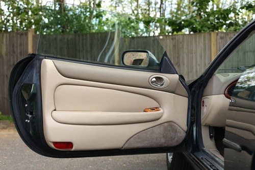 1998 Jaguar XK8 Coupé X100 till salu (bild 54 av 240)