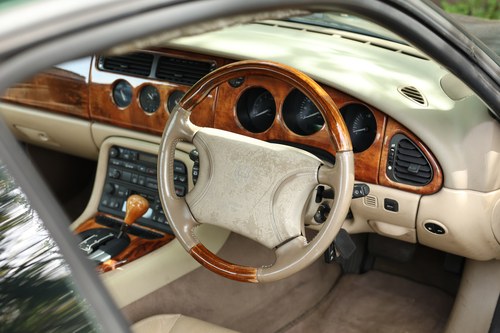 1998 Jaguar XK8 Coupé X100 till salu (bild 80 av 240)