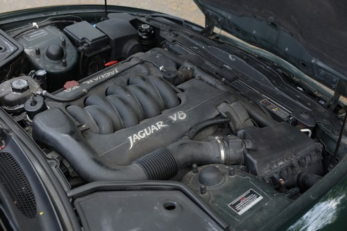1998 Jaguar XK8 Coupé X100 till salu (bild 186 av 240)