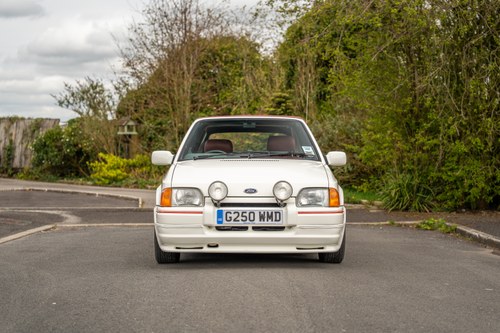 1989 Ford Escort 1.6 Cabriolet till salu (bild 12 av 149)