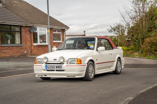 1989 Ford Escort 1.6 Cabriolet till salu (bild 17 av 149)