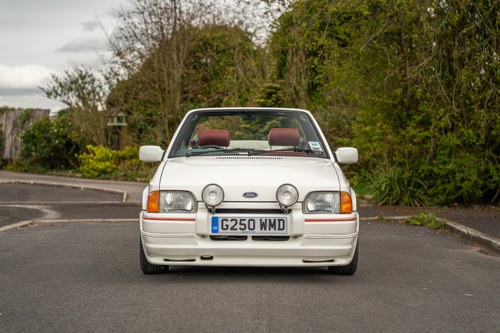 1989 Ford Escort 1.6 Cabriolet till salu (bild 4 av 149)