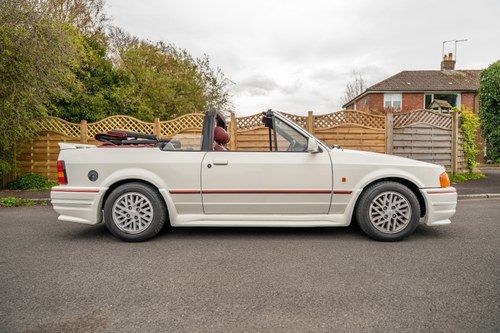 1989 Ford Escort 1.6 Cabriolet till salu (bild 6 av 149)