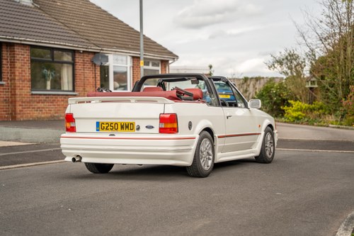 1989 Ford Escort 1.6 Cabriolet till salu (bild 7 av 149)