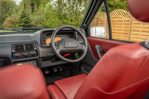 1989 Ford Escort 1.6 Cabriolet till salu (bild 40 av 149)