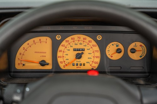 1989 Ford Escort 1.6 Cabriolet till salu (bild 44 av 149)