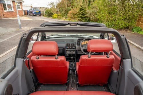 1989 Ford Escort 1.6 Cabriolet till salu (bild 59 av 149)