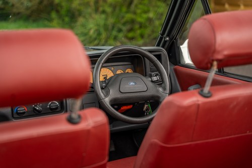 1989 Ford Escort 1.6 Cabriolet till salu (bild 60 av 149)