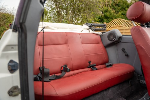 1989 Ford Escort 1.6 Cabriolet till salu (bild 65 av 149)