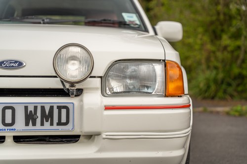 1989 Ford Escort 1.6 Cabriolet till salu (bild 74 av 149)
