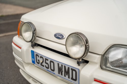 1989 Ford Escort 1.6 Cabriolet till salu (bild 75 av 149)