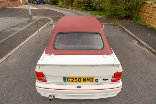 1989 Ford Escort 1.6 Cabriolet till salu (bild 86 av 149)