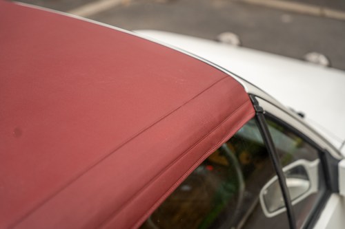 1989 Ford Escort 1.6 Cabriolet till salu (bild 87 av 149)