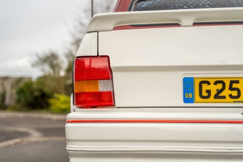 1989 Ford Escort 1.6 Cabriolet till salu (bild 94 av 149)