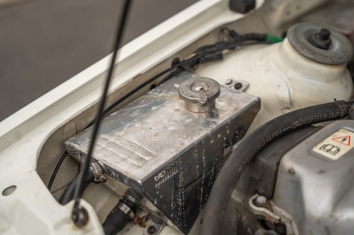 1989 Ford Escort 1.6 Cabriolet till salu (bild 122 av 149)