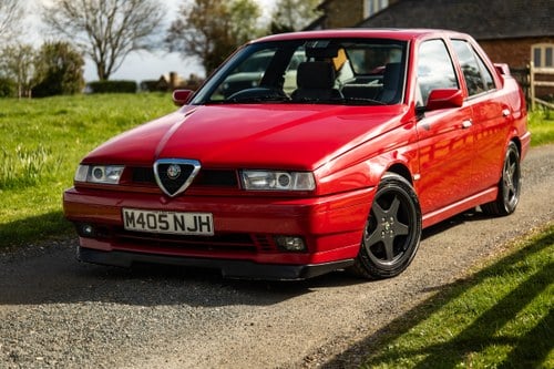 1994 Alfa Romeo 155 TS 1.8 Silverstone à venda (imagem 4 de 260)