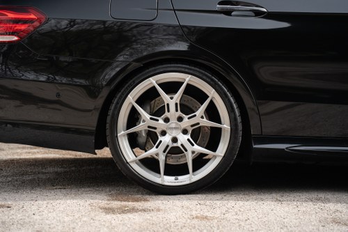 2013 Mercedes-Benz E63S AMG Brabus B63S-730 W212 For Sale (picture 16 of 187)