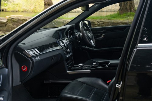 2013 Mercedes-Benz E63S AMG Brabus B63S-730 W212 For Sale (picture 17 of 187)