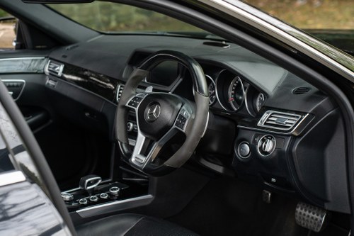 2013 Mercedes-Benz E63S AMG Brabus B63S-730 W212 For Sale (picture 37 of 187)