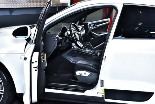 2015 Porsche Macan S 3,0L Twin Turbo V6 En venta (imagen 31 de 98)