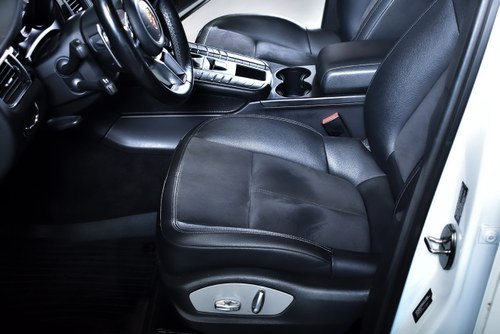 2015 Porsche Macan S 3,0L Twin Turbo V6 En venta (imagen 32 de 98)